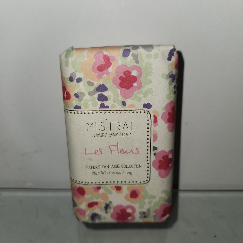 NIP Mistral Les Fleurs Papiers Fantalsie Collection 3.14 ounces